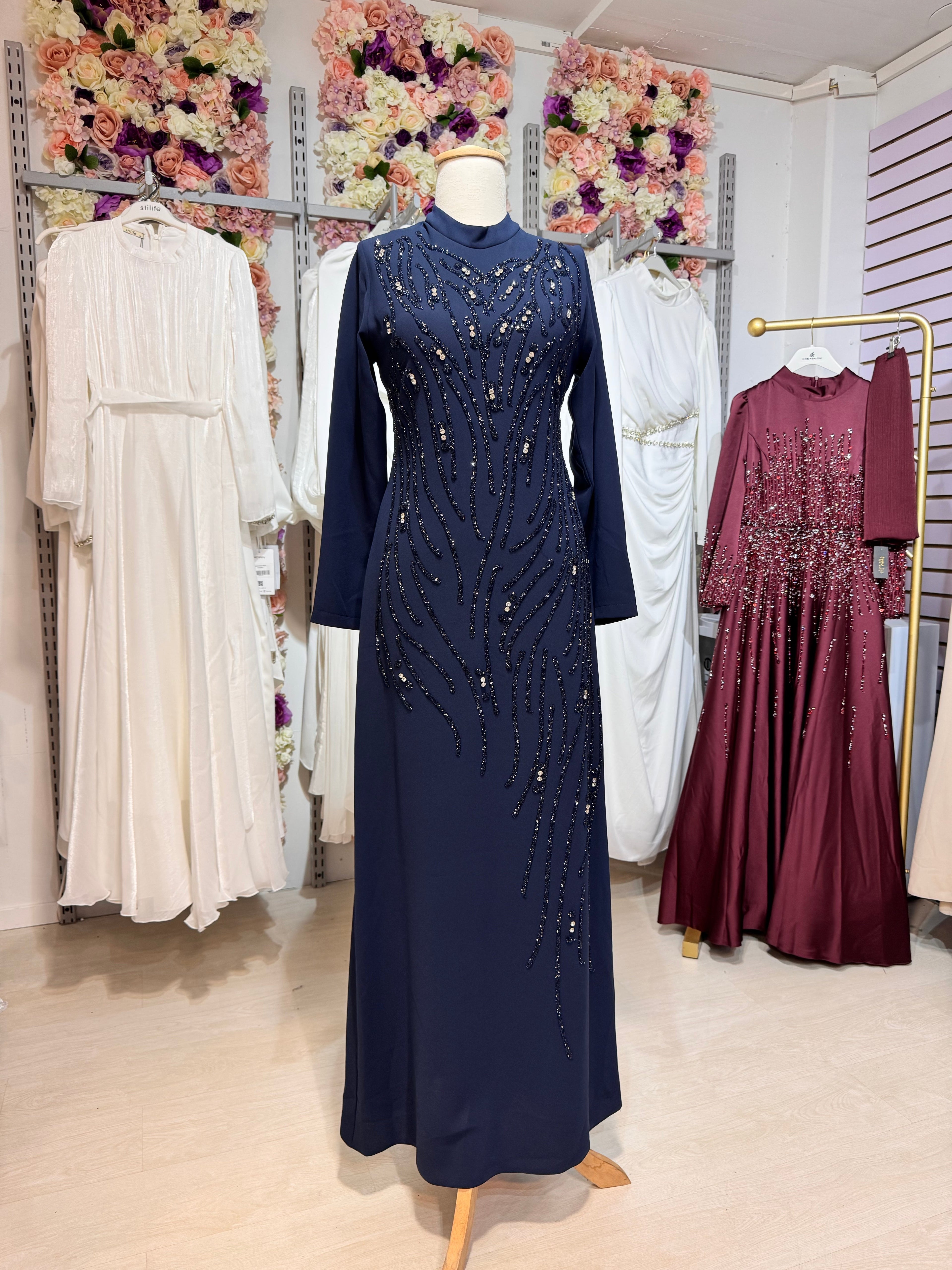 Robe de Soirée Grandes Tailles avec Pierres - Crêpe 153cm