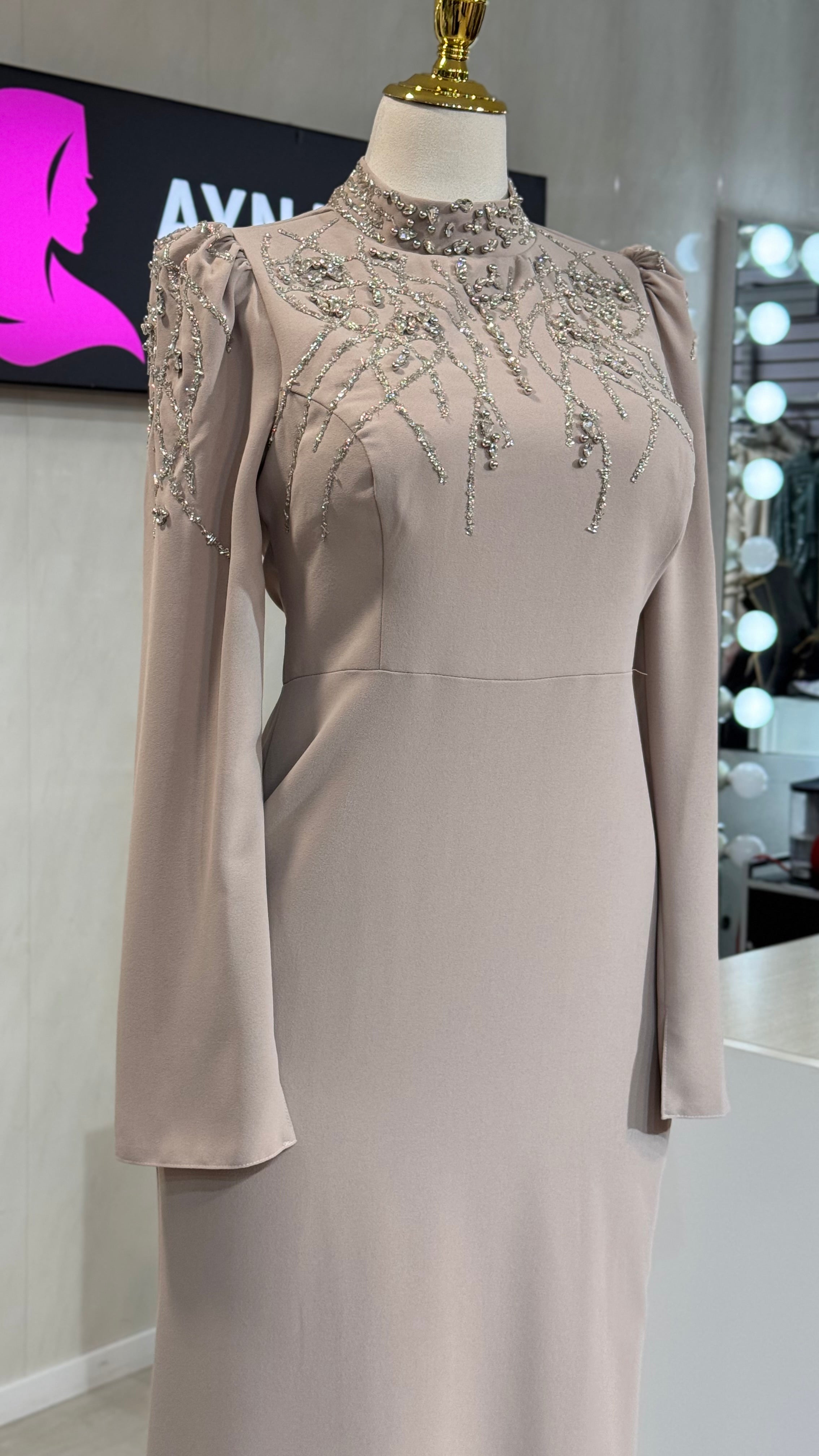 Robe de Soirée Élégante 160cm