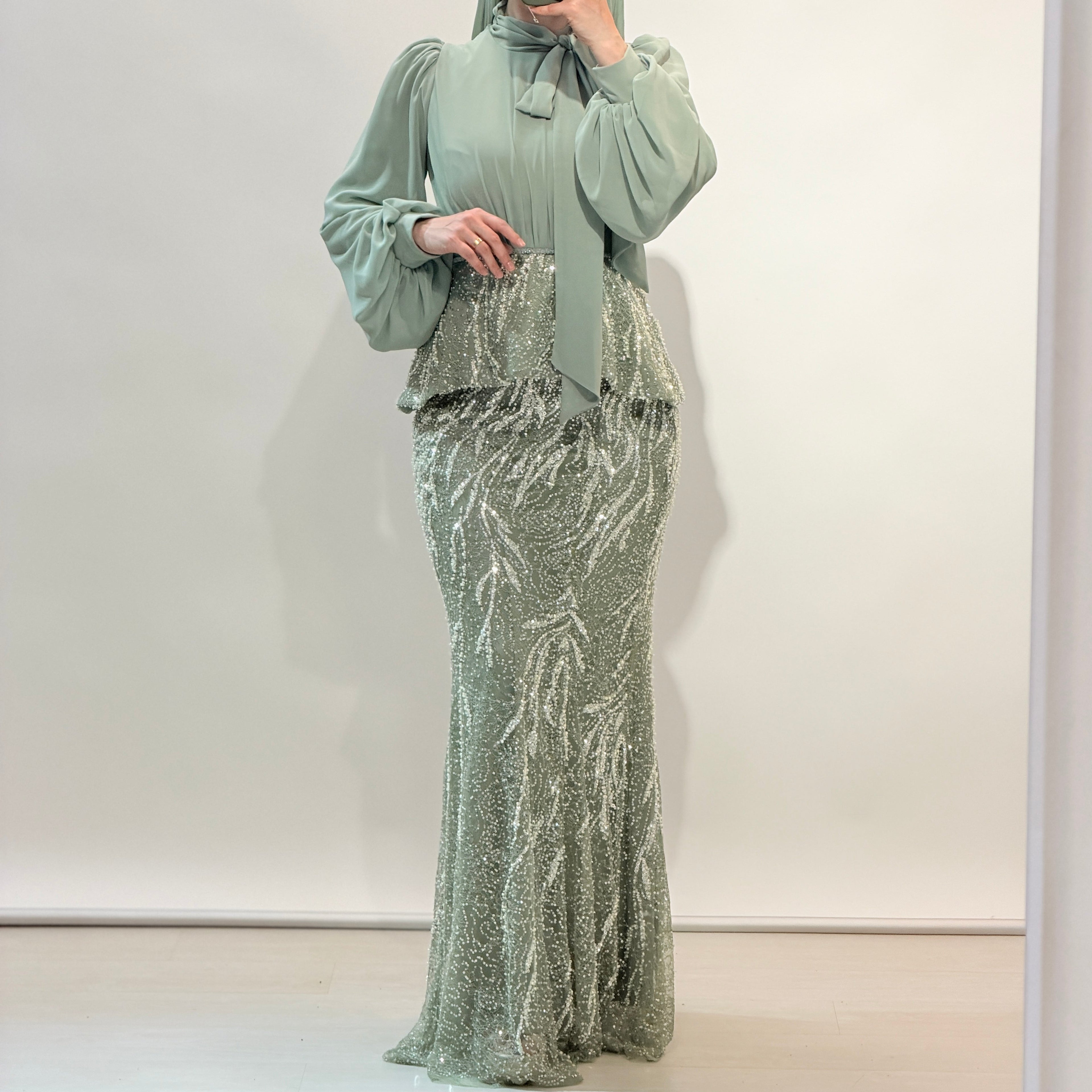 Robe de Soirée Deux Pièces avec Corset - Perles et Paillettes