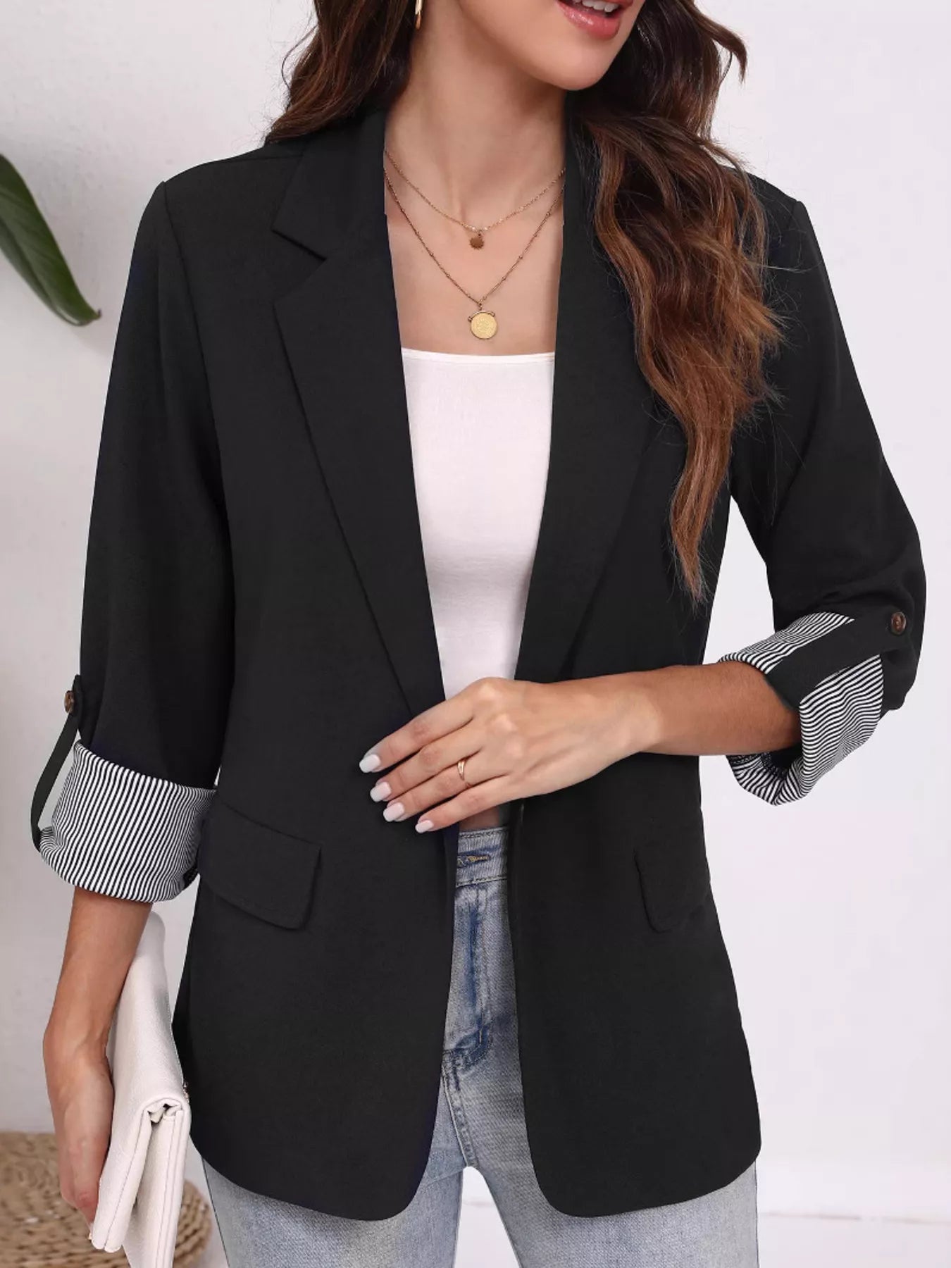 Blazer femme col revers manches retroussables vue de face polyvalent élégant professionnel
