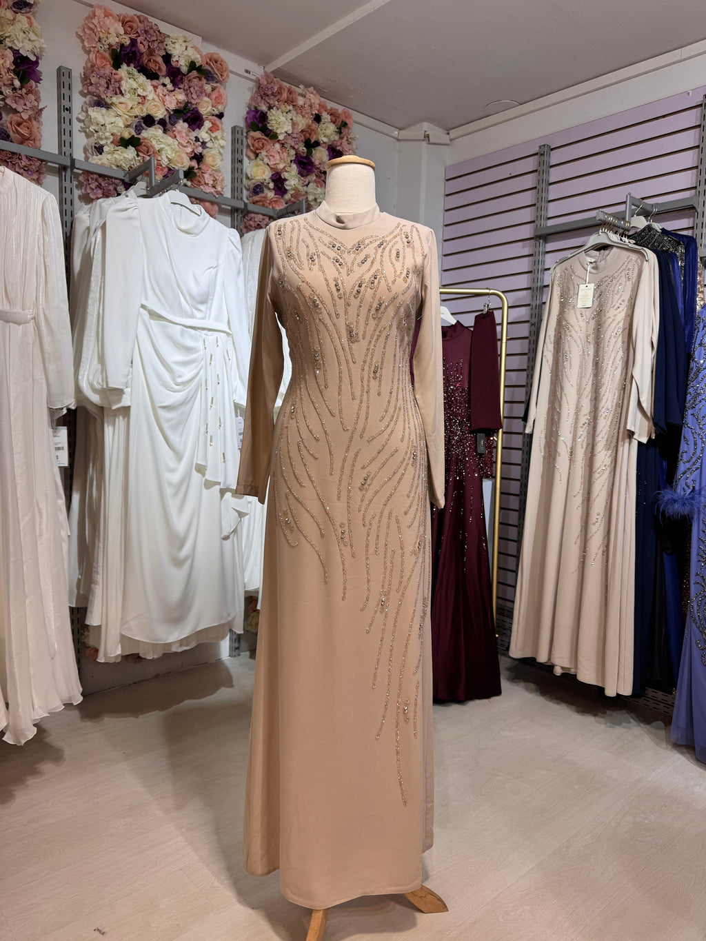 Robe de Soirée Grandes Tailles avec Pierres - Crêpe 153cm