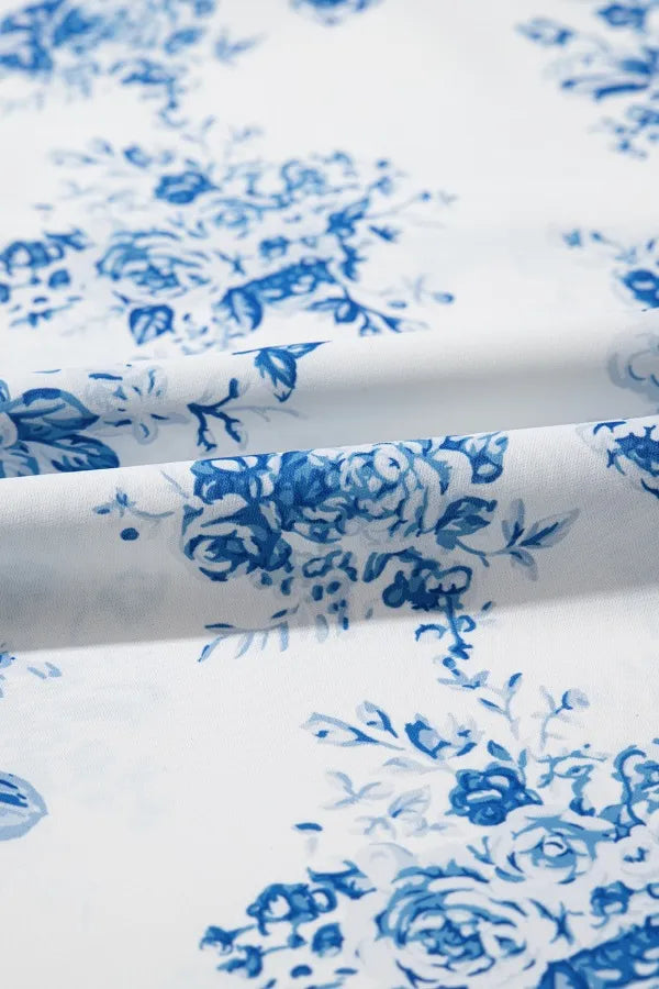 Détail de la taille élastique extensible de la jupe midi à volants BLACK-COAT - finition soignée qui allie confort optimal et esthétique épurée, élastique de qualité qui s'adapte parfaitement, transition fluide vers les volants - design pensé pour féminité sans compromis
