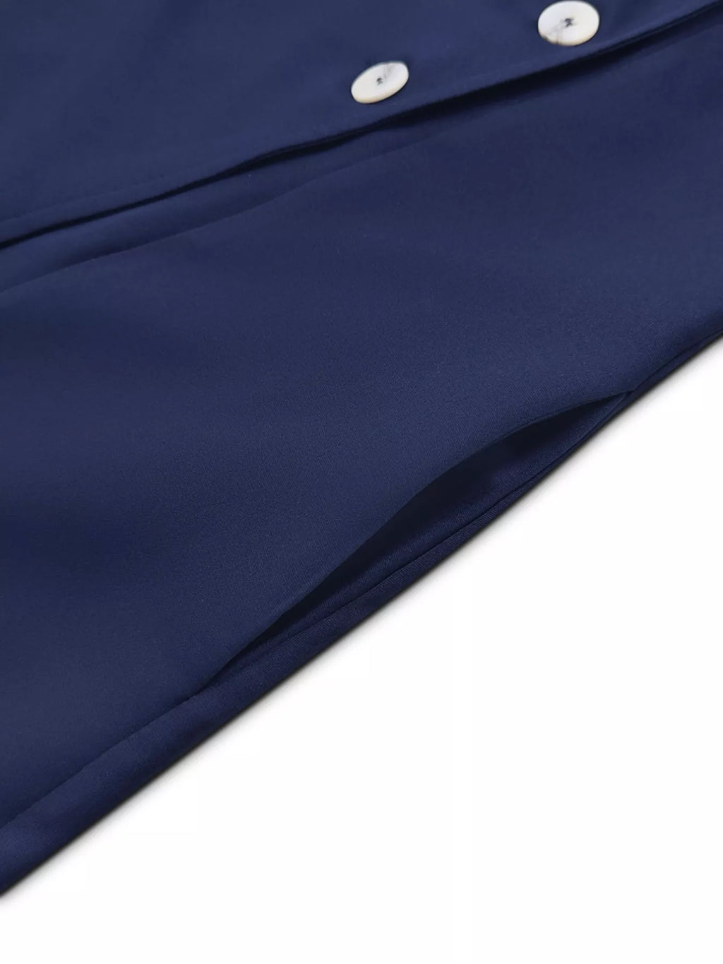  💎 Détail complémentaire - Style intemporel qui traverse les saisons avec élégance et simplicité 🌙