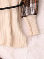 Robe pull à carreaux avec ceinture - vue d'ensemble montrant le style preppy raffiné, la ceinture élégante et la polyvalence de la pièce - BLACK-COAT
