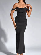🌟 Robe sirène épaules dénudées BLACK-COAT - gros plan détaillé sur le décolleté off-shoulder sophistiqué, les fronces (ruching) stratégiquement placées et la qualité du tissu polyester-élasthanne qui assure un tombé impeccable ✨
