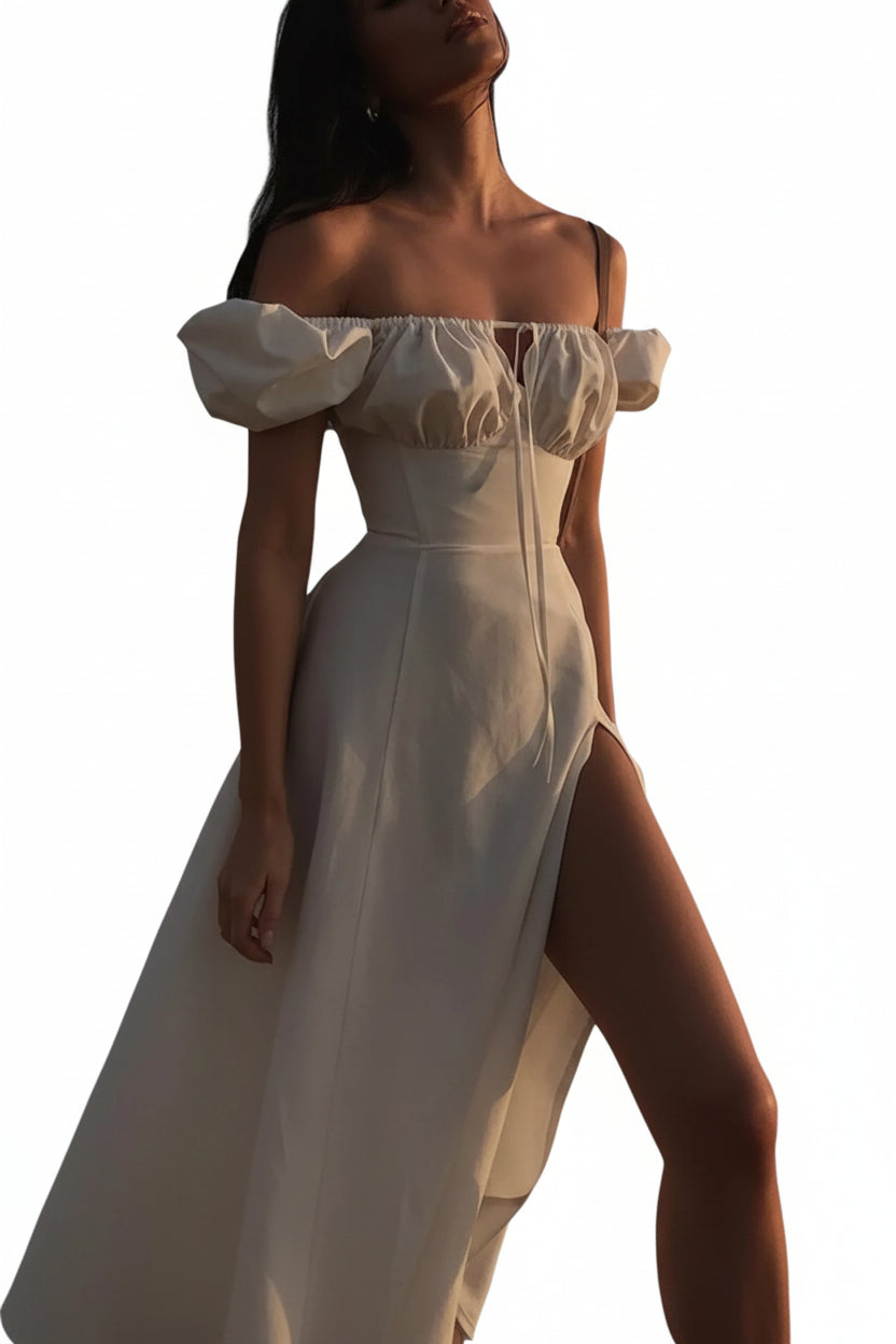 Robe midi à manches courtes avec fente - détail de la fente élégante permettant liberté de mouvement et ajoutant sophistication moderne au design - BLACK-COAT