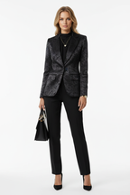  Blazer col revers coupe ajustée noir motif floral jacquard veste cintrée femme - stylé pour look corporate professionnel montrant la silhouette sculptée flatteuse, tenue bureau impeccable, sophistication moderne élégante - BLACK-COAT