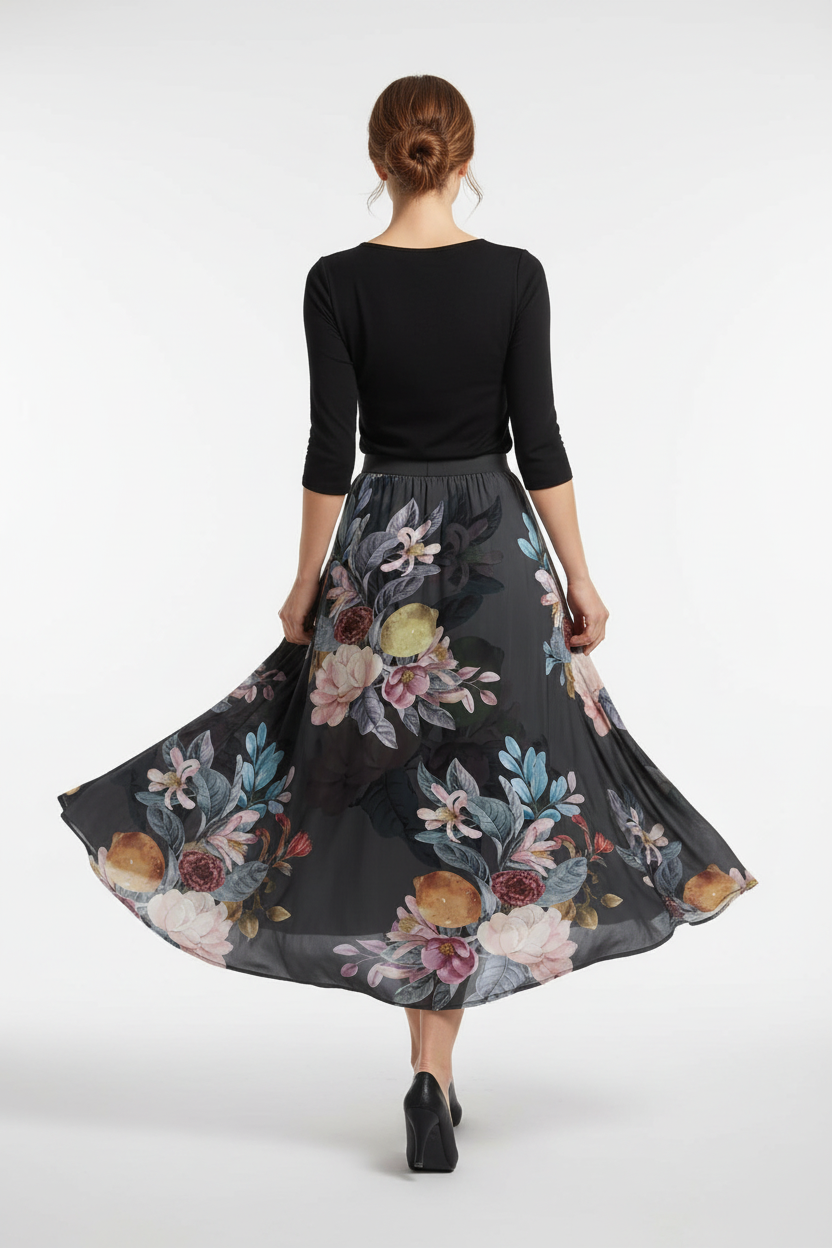 Jupe midi imprimée taille élastique noire avec motif floral artistique rose jaune bordeaux - vue arrière montrant mannequin s'éloignant avec taille élastique tissu floral fluide et flux élégant de la jupe midi - BLACK-COAT